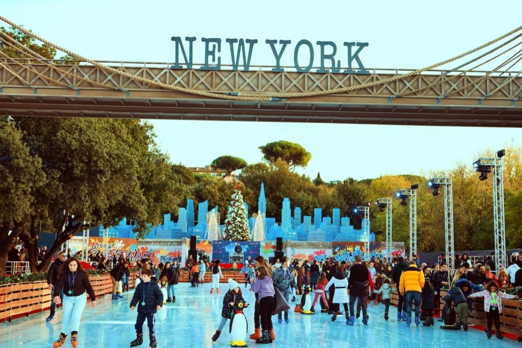Patinoire de Christmas World à la Villa Borghese à Rome