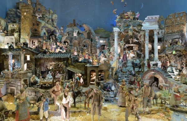 Crèche située dans la Basilique Santi Cosma e Damiano à Rome