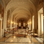Intérieur palais des papes