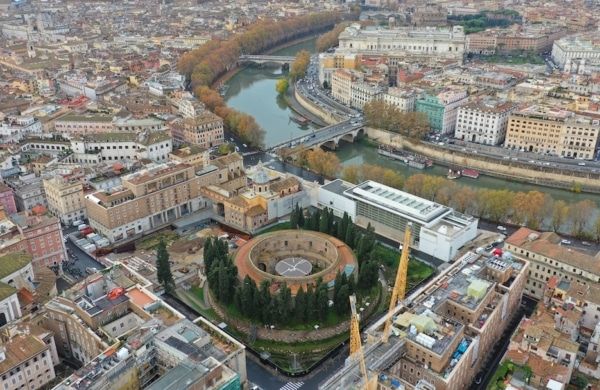 Vue aérienne du Mausolée d'Auguste à Rome