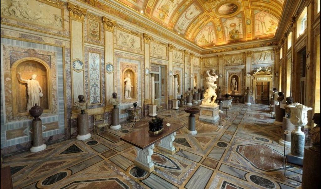 Intérieur de la Galerie Borghese à Rome