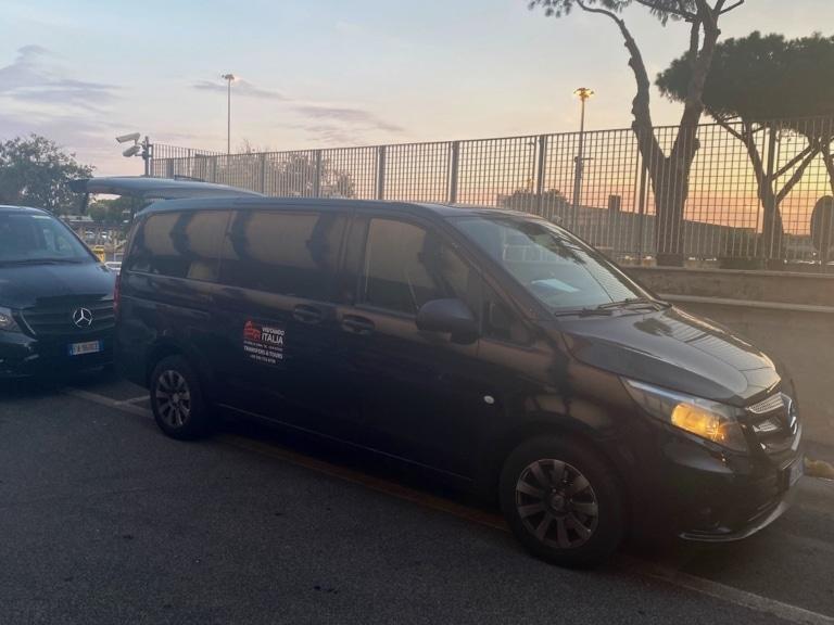 Prendre un taxi à Rome tarifs, comment les reconnaître, où les trouver...