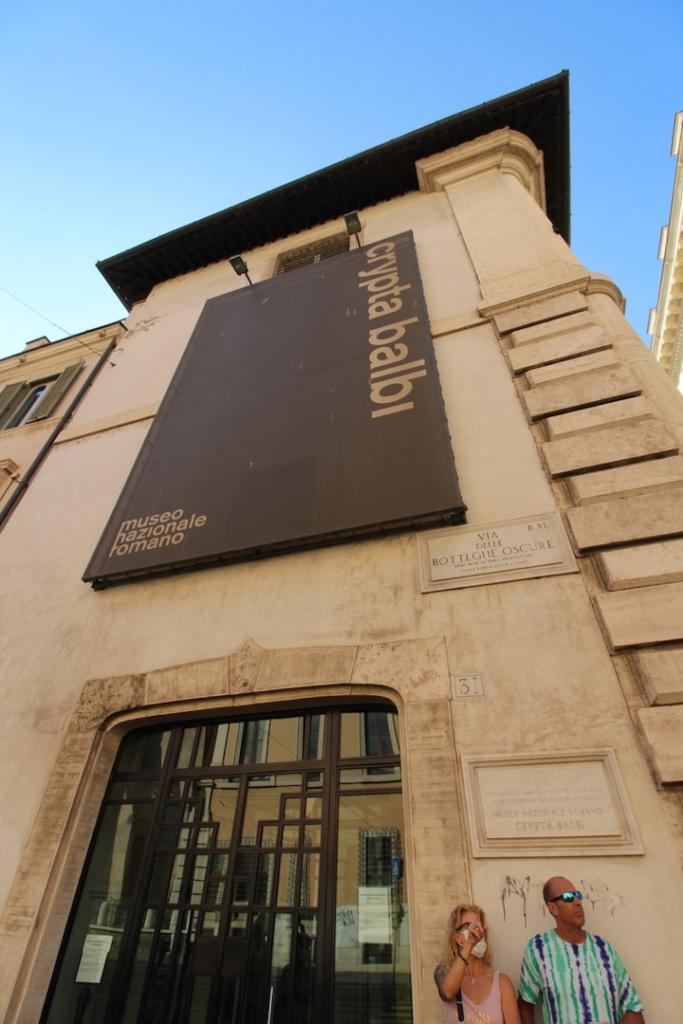 Extérieur de musée Crypta Balbi à Rome