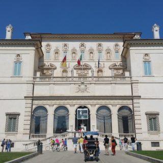 Façade extérieur de la Galerie Borghese à Rome