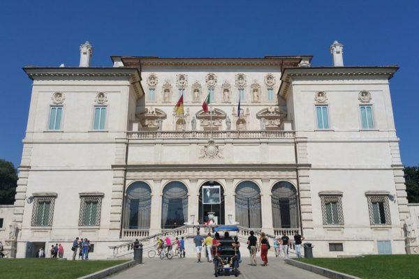 Façade extérieur de la Galerie Borghese à Rome